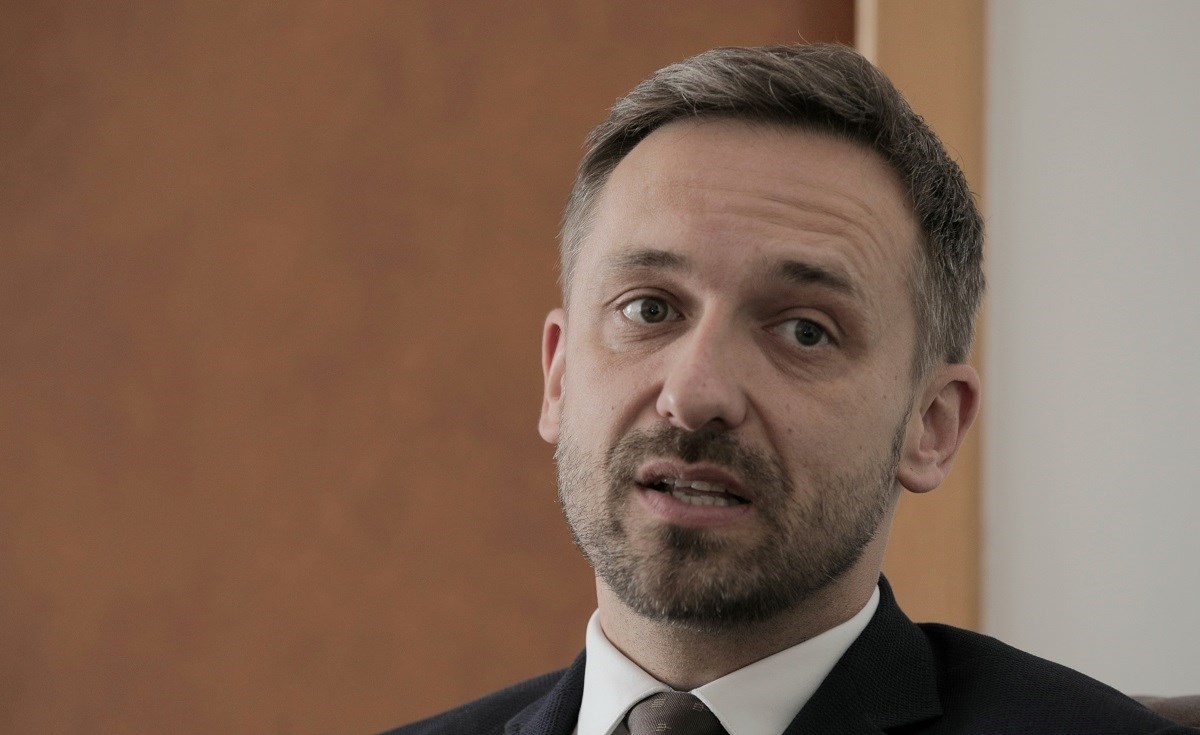 Ministar Piletić: Cilj je što manje djece u institucijama, a više kod udomitelja