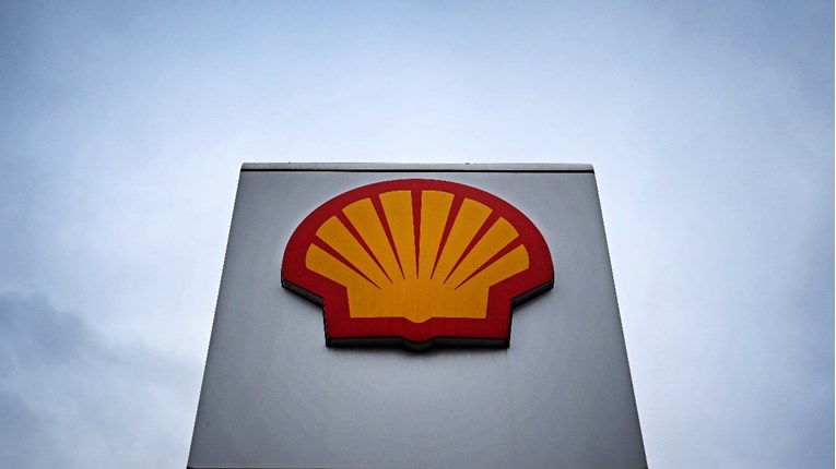 Shell napali zbog kupnje ruske nafte: "Zaradu ćemo dati za pomoć izbjeglicama"