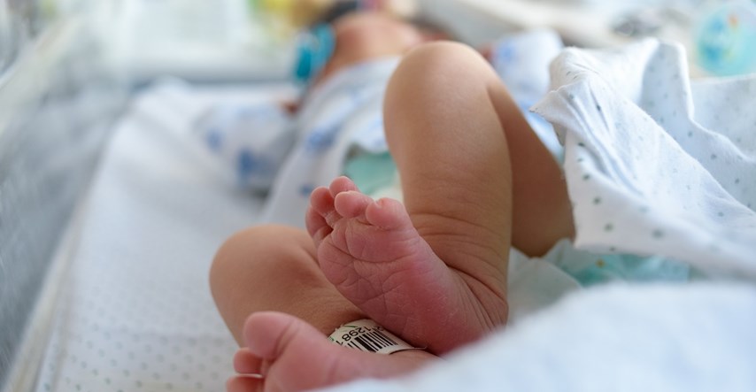 Znanstvenici: Strahovi od korone smanjili broj novorođene djece u Europi
