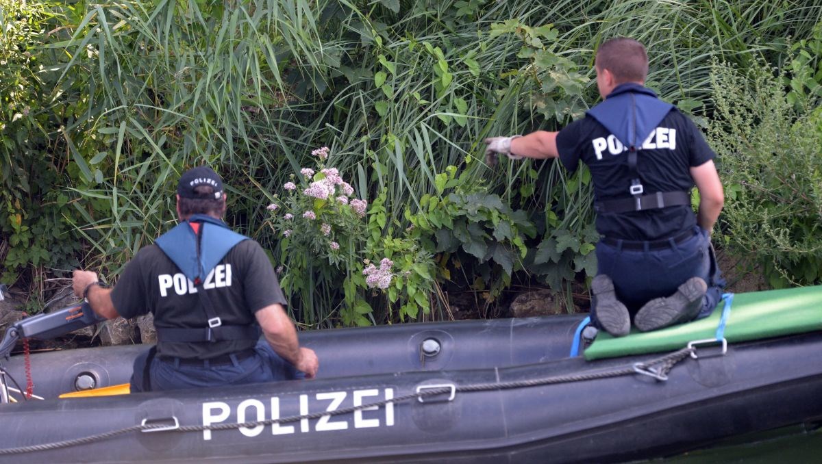 Teška prometna nesreća u Njemačkoj. Auto sletio s mosta, poginule tri osobe