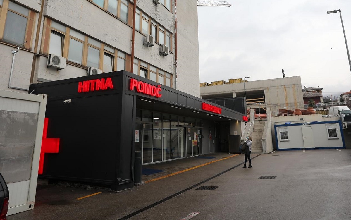 Svjedok: Popio je gutljaj i povraćao krv. Mahao je rukama, vikao da ne može disati
