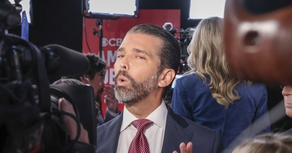 Širi se navodni video Trumpovog sina: "Trebali smo slati novac Rusiji". On: Lažan je