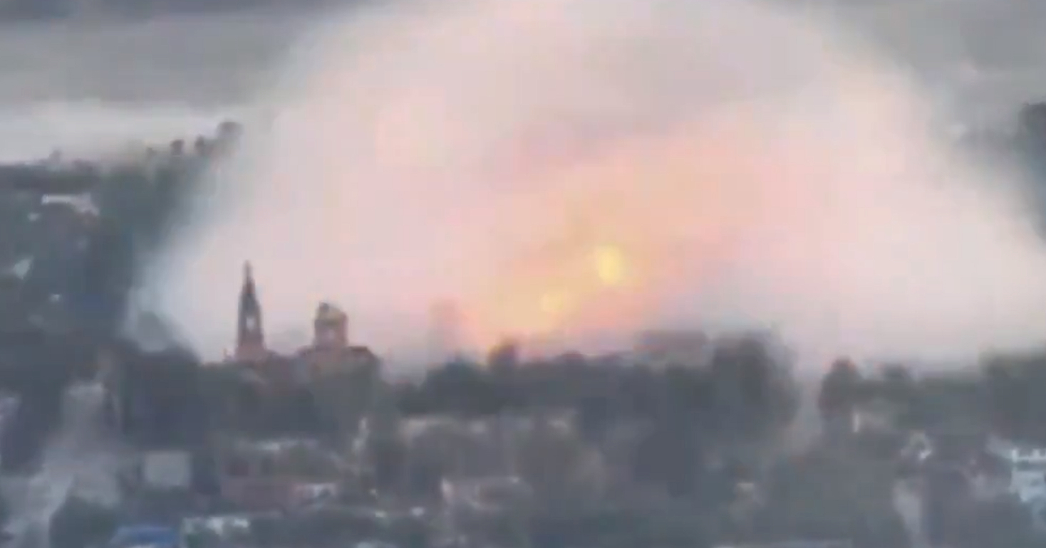 VIDEO Golema eksplozija u Ukrajini. Rusi bacili bombu od tri tone na grad
