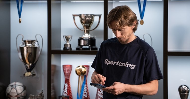 Modrić uložio u Sportening: "Želim vratiti navijačima za sve u karijeri"