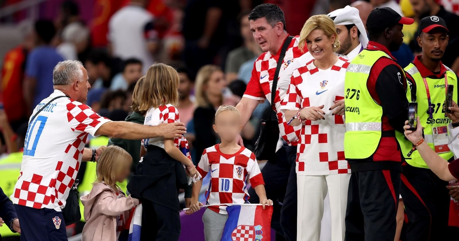 Otac Luke Modrića s unucima sreo Kolindu, pogledajte fotografije