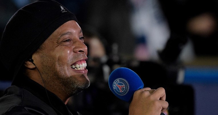 Ronaldinho opleo po Messijevim i Neymarovim kritičarima: Želite najgore u klubu?