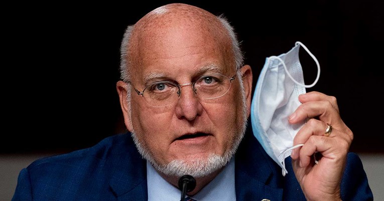 Šef američkog CDC-a: Maske možda štite od korone bolje nego cjepivo