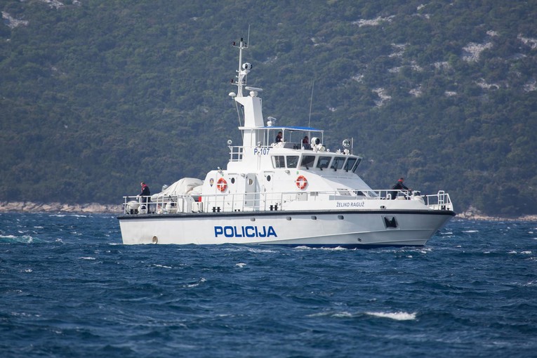 Glisiranje i pretrpana plovila: Izrečeno više od 30 tisuća eura kazni kod Dubrovnika