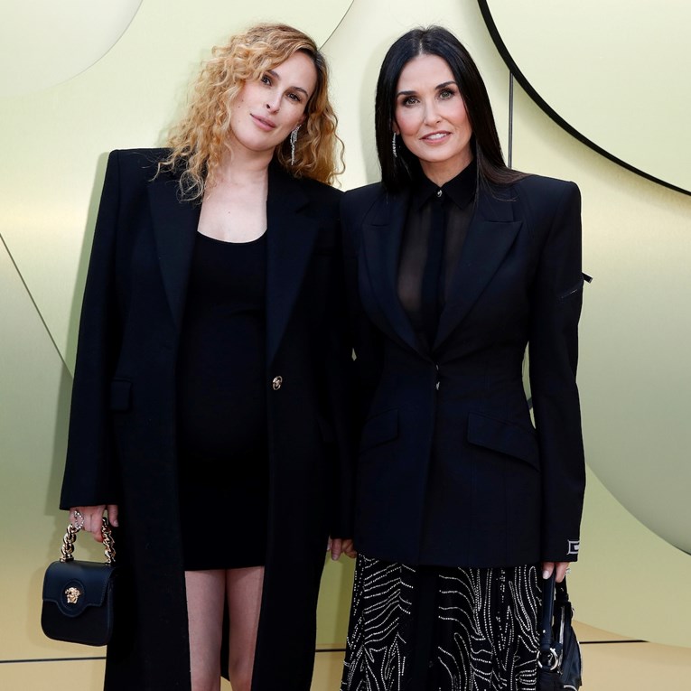 Kći Demi Moore (36): Još uvijek spavam u krevetu s mamom
