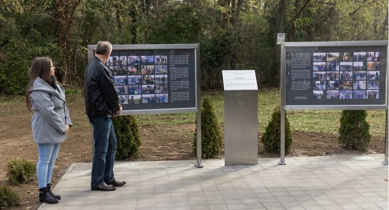 Na vukovarskom Memorijalnom groblju otkriveno spomen-obilježje