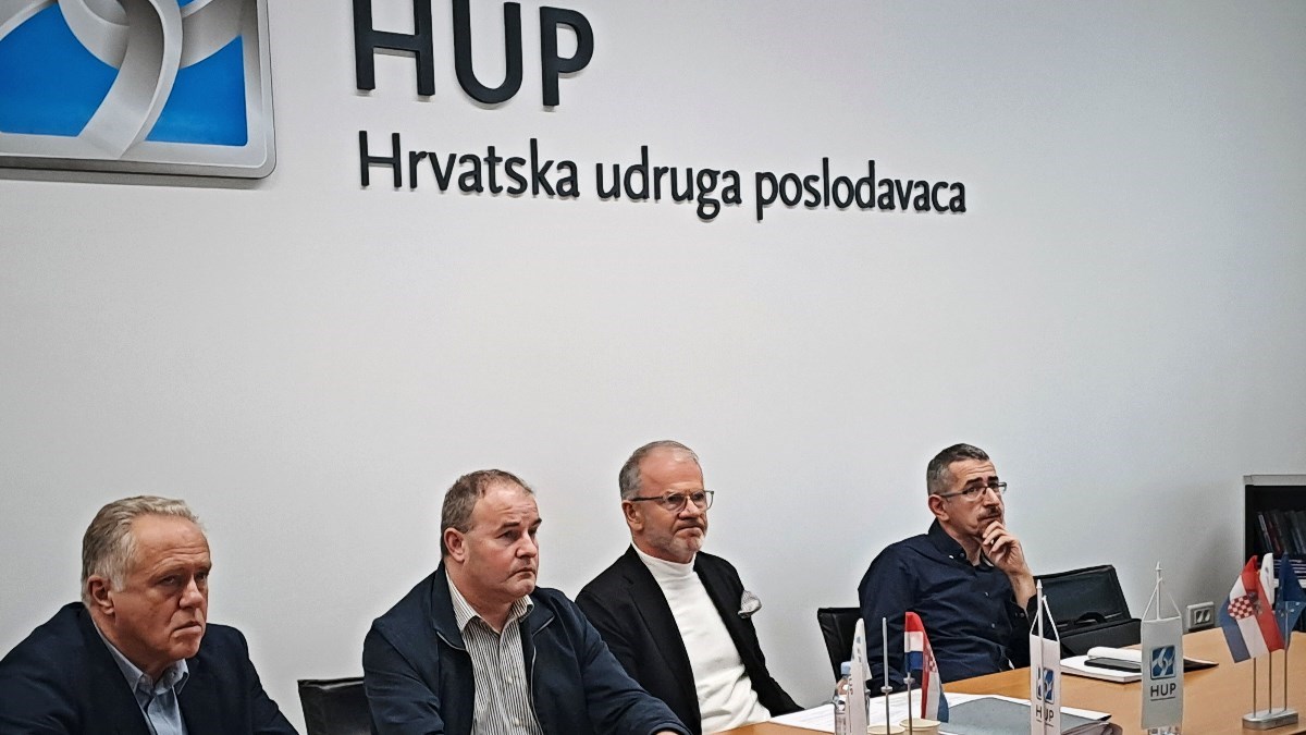 Postignut sporazum o kolektivnom ugovoru za drvnu i papirnu industriju