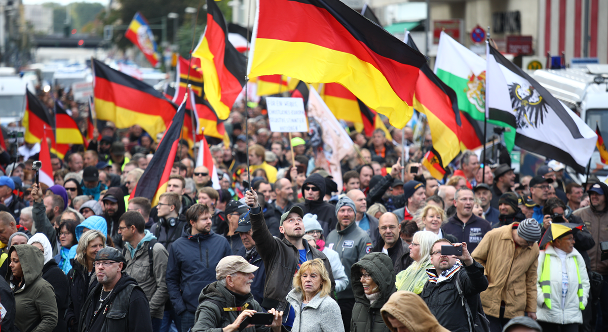 Njemački desničari osnivaju novu stranku. Kažu da će biti konzervativno-liberalna
