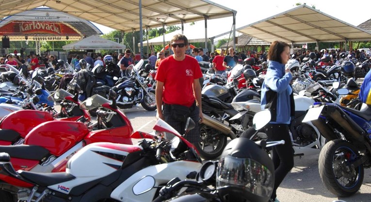 U Istri poginuo motociklist iz Austrije