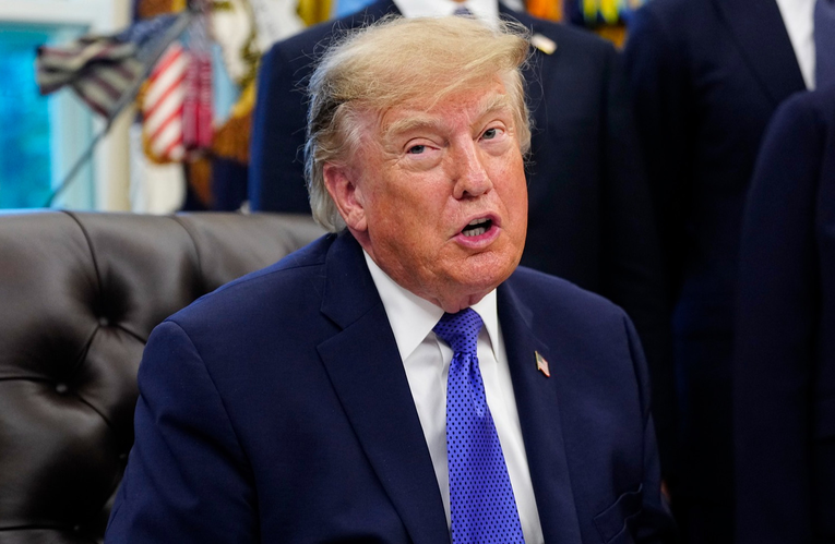 Trump: Pobijedit ćemo Iran vrlo brzo, cijene goriva će pasti