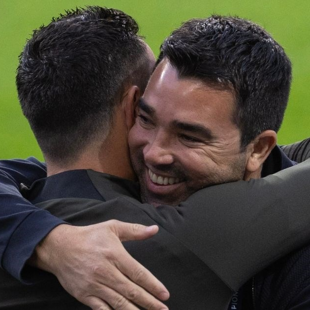 Xavi i Deco se žestoko posvađali. De Jong lažirao bolest da ne mora igrati?