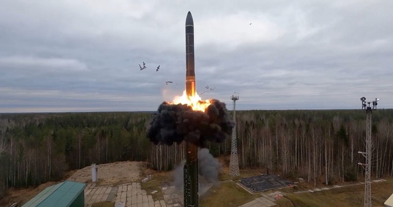 FOTO I VIDEO Pogledajte kako izgledaju ruske nuklearne vježbe. Nadzire ih Putin