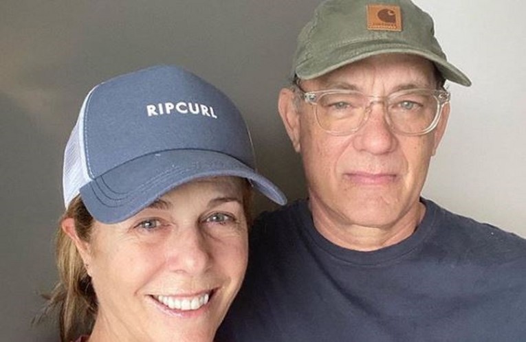 Tom Hanks pušten iz bolnice, supruga zasad ostaje