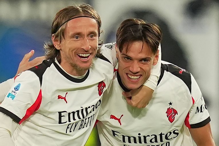 Gazzetta: Modrić (40) je maestro koji igra poput dječaka. Suigrač: Primjer je svima 