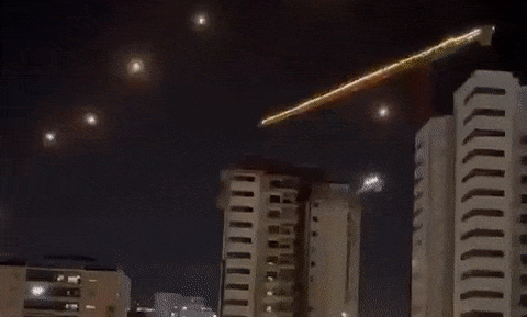VIDEO Novo žestoko raketiranje Izraela nakon rušenja važnog tornja u Gazi