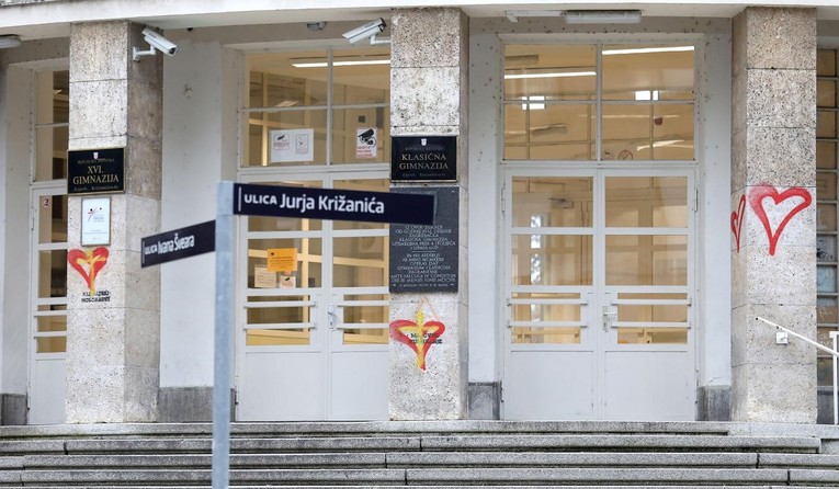 Svi zagrebački srednjoškolci se od ponedjeljka vraćaju u škole
