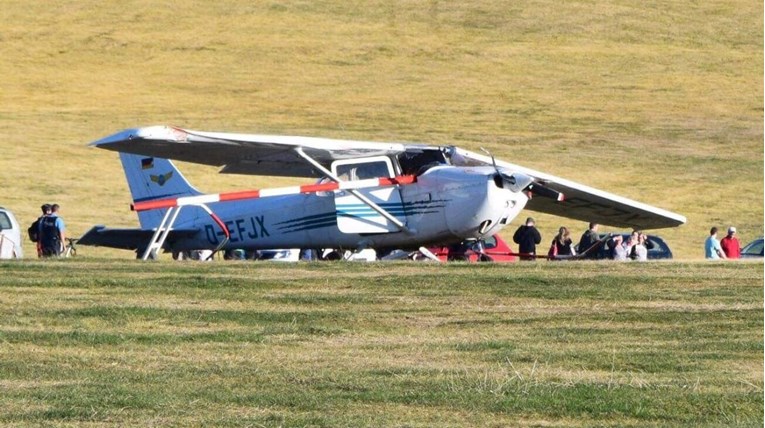 Srušila se tri manja aviona na različitim mjestima u Njemačkoj. Poginulo troje ljudi