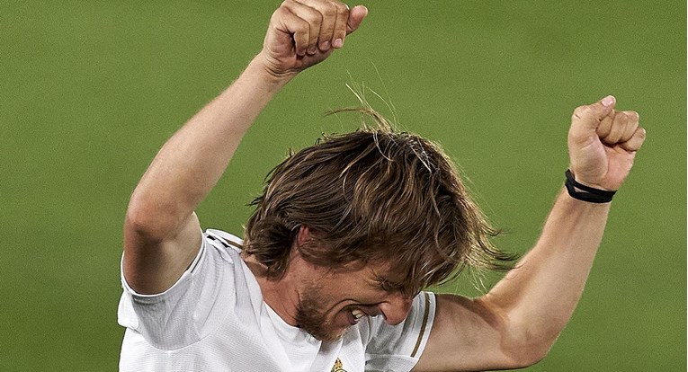 Marca: Invisible Modric becomes outrageously good leader, and Real wins La Liga title