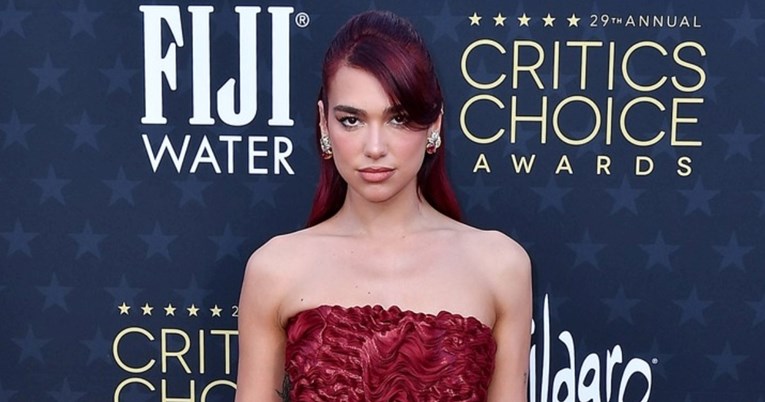 Dua Lipa: Zbog svog iskustva s Kosovom, razumijem što prolaze ljudi u Gazi