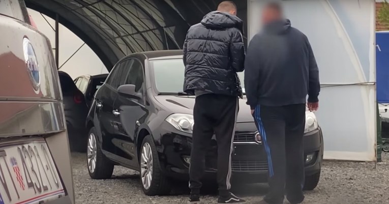 VIDEO YouTuber skoro kupio ukradeni auto, spasila ga aplikacija