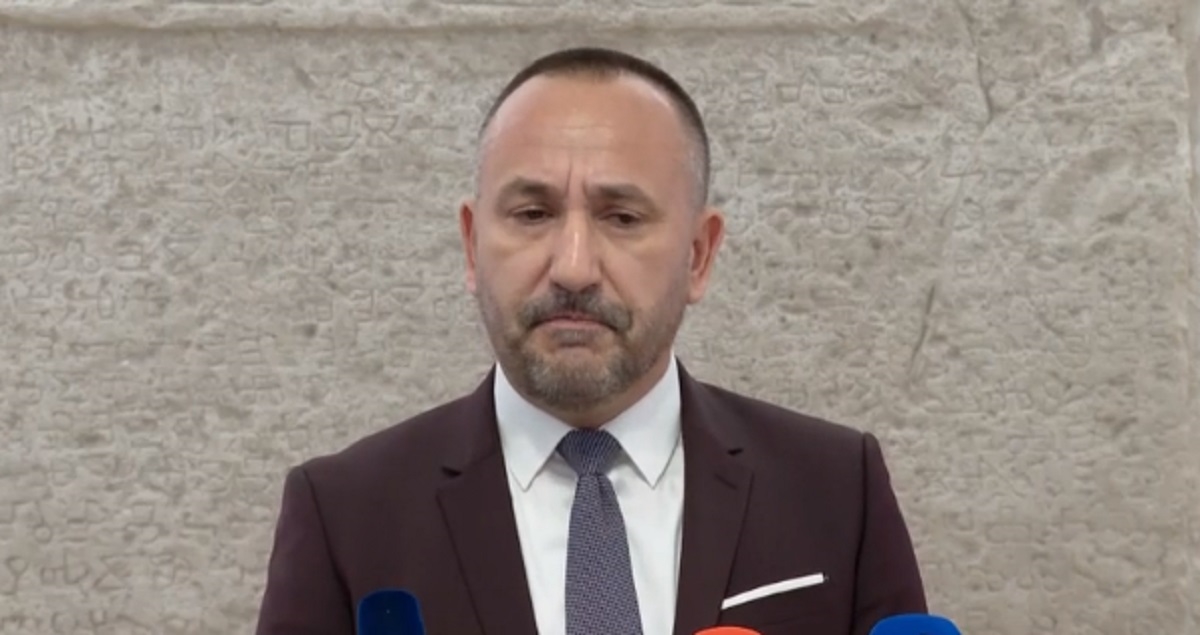 Zekanović: Kako stvari stoje, odluka o obuci teško će biti usvojena