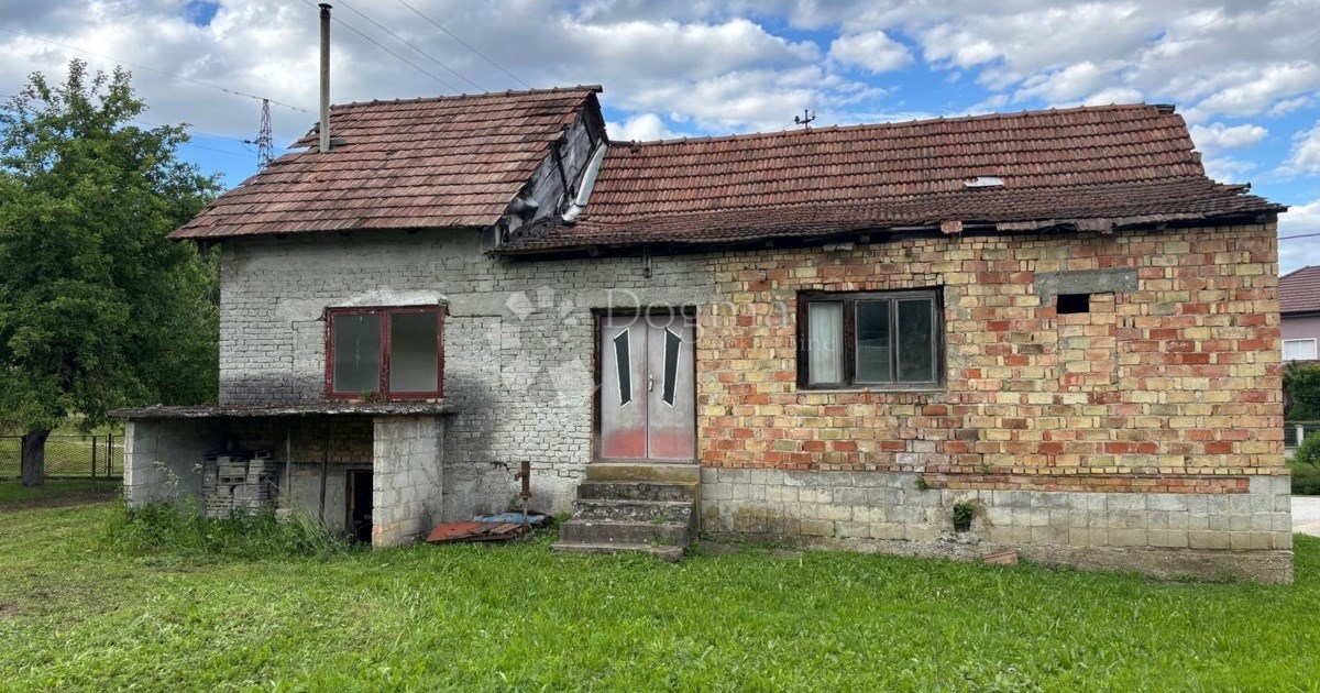 Kuća u Varaždinskim Toplicama s velikim potencijalom za samo 16.500 eura