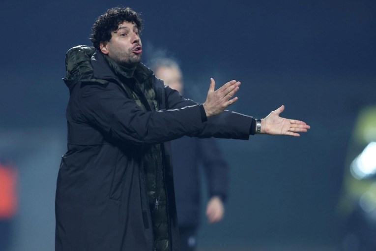 Carević: Ne mogu prihvatiti na koji način poklanjamo golove protivnicima