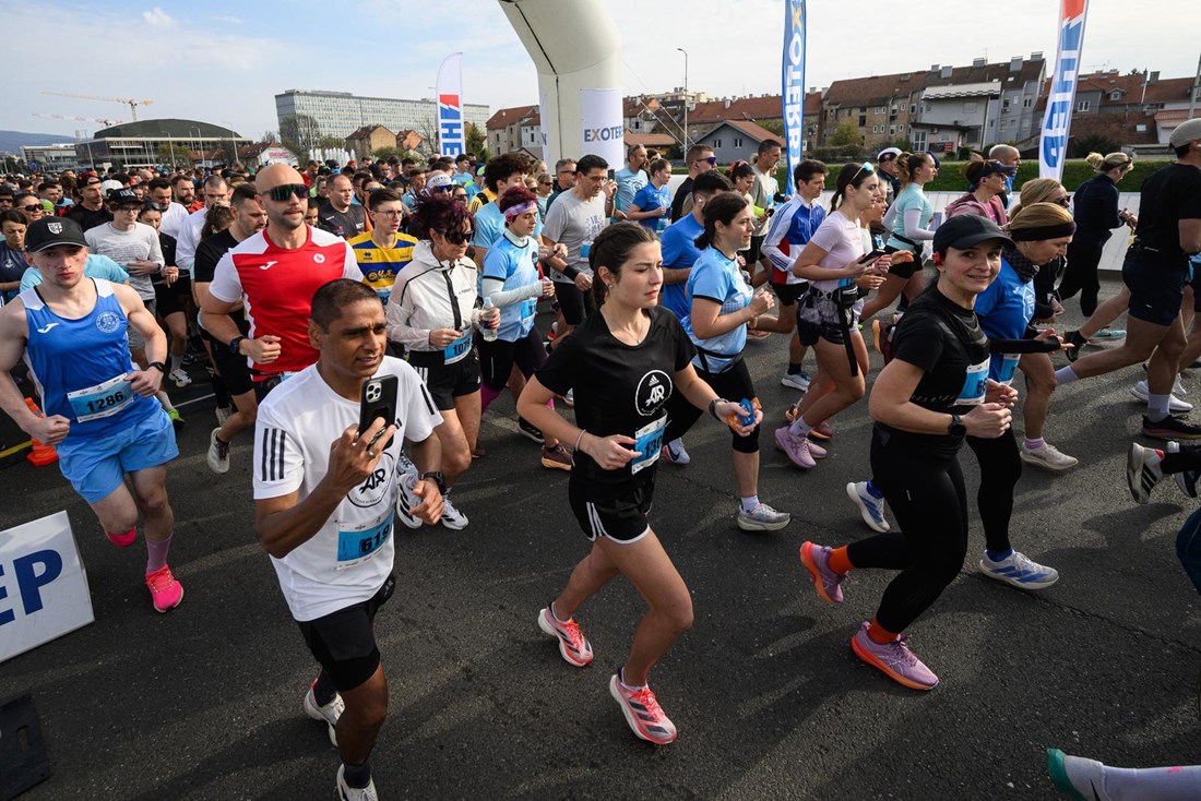 Ne kužite zašto je policija jutros blokirala neke ceste u Zagrebu? Utrka, naravno