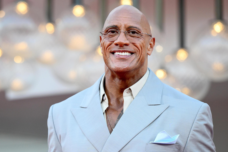 Dwayne Johnson otkrio da se i danas srami jedne scene: "Užasna je"