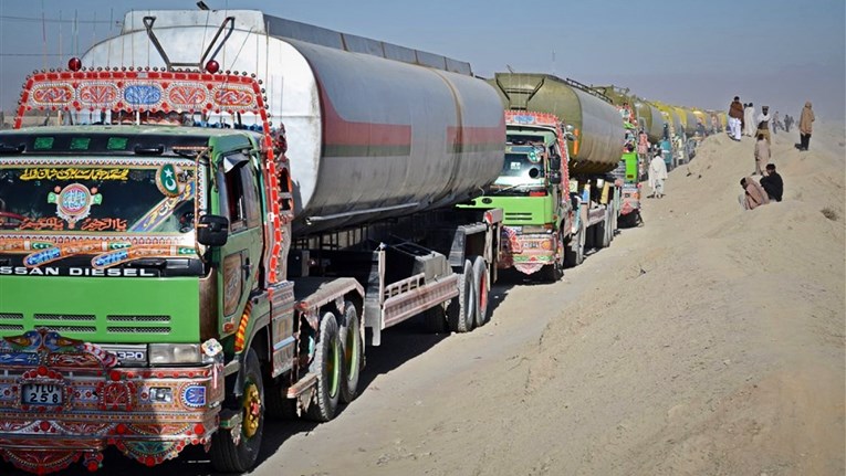 Pakistan zaključio prvu narudžbu jeftinije ruske nafte
