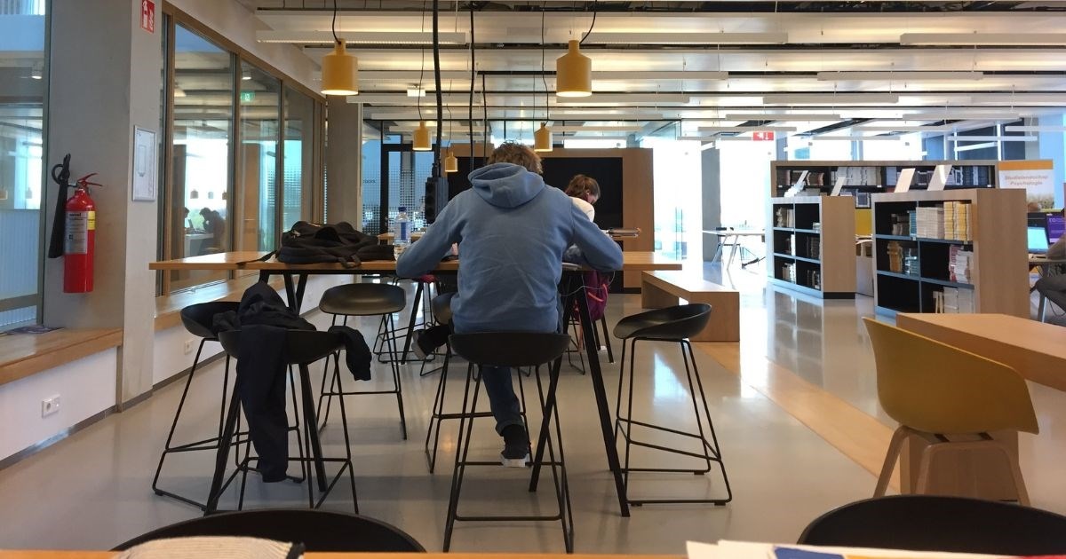 Svi stanovnici Rotterdama od 1. svibnja imaju besplatno članstvo u knjižnici