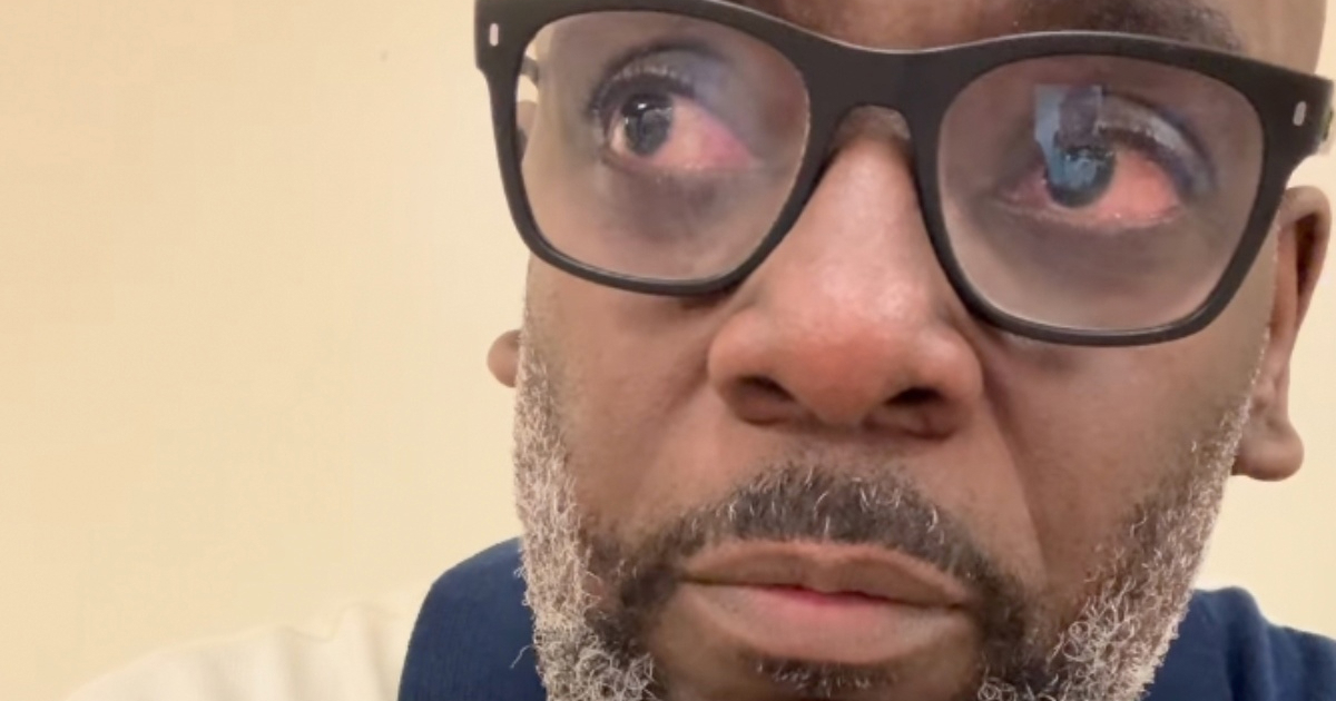 Nastavnik se rasplakao pred maturantima: "Ne znaju čitati ni pisati"