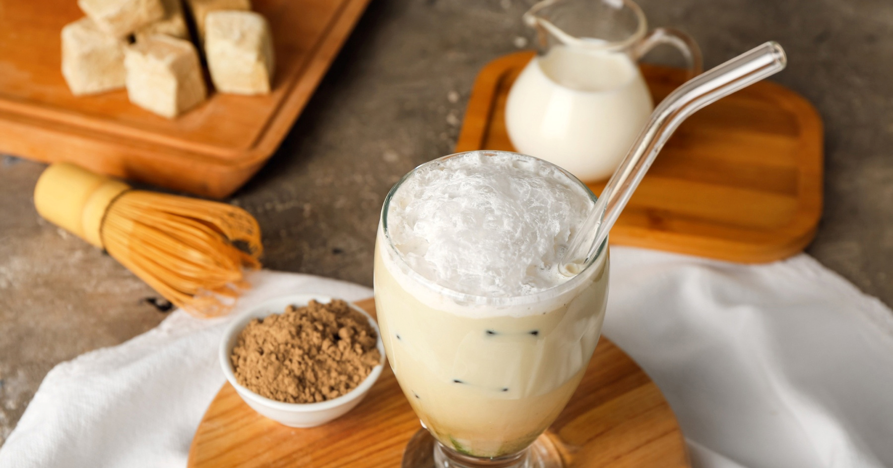 Hojicha je nova matcha? Prženi zeleni čaj postaje novi hit u kafićima