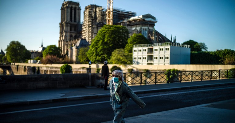 Stala obnova katedrale Notre-Dame. Macron: Obnovit ćemo je za pet godina