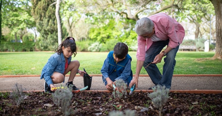 Montessori kod kuće: 15 proljetnih aktivnosti koje će djeca obožavati