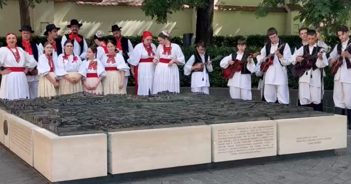 VIDEO Ne viđa se svaki dan: Ovaj prizor oduševio je prolaznike u centru Zagreba