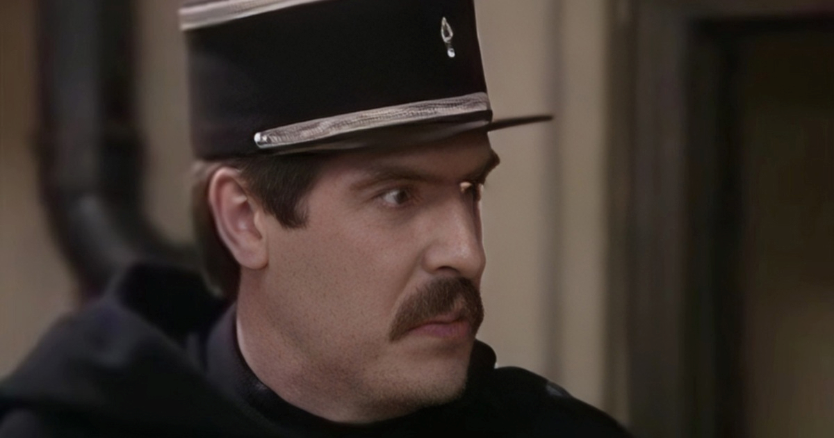 Rijeka pozdravila Strasbourg scenom iz kultne serije 'Allo 'Allo!. Pogledajte objavu