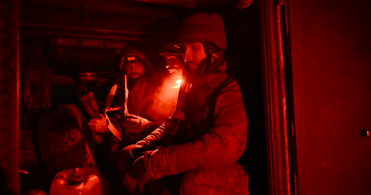 Rusi žestoko nadiru na jugu, Ukrajinci potvrdili povlačenje. "Situacija je teška"