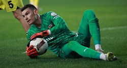 VIDEO Livaković primio tri gola nakon velikih pogrešaka obrane