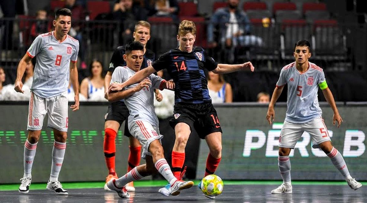 U-19 HRVATSKA - ŠPANJOLSKA 1:6 Hrvatskoj povijesno srebro na Euru u futsalu