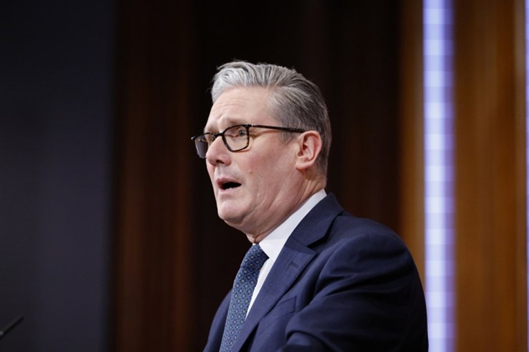 Starmer brani odluku o nenapadanju Irana unatoč Trumpovom pritisku