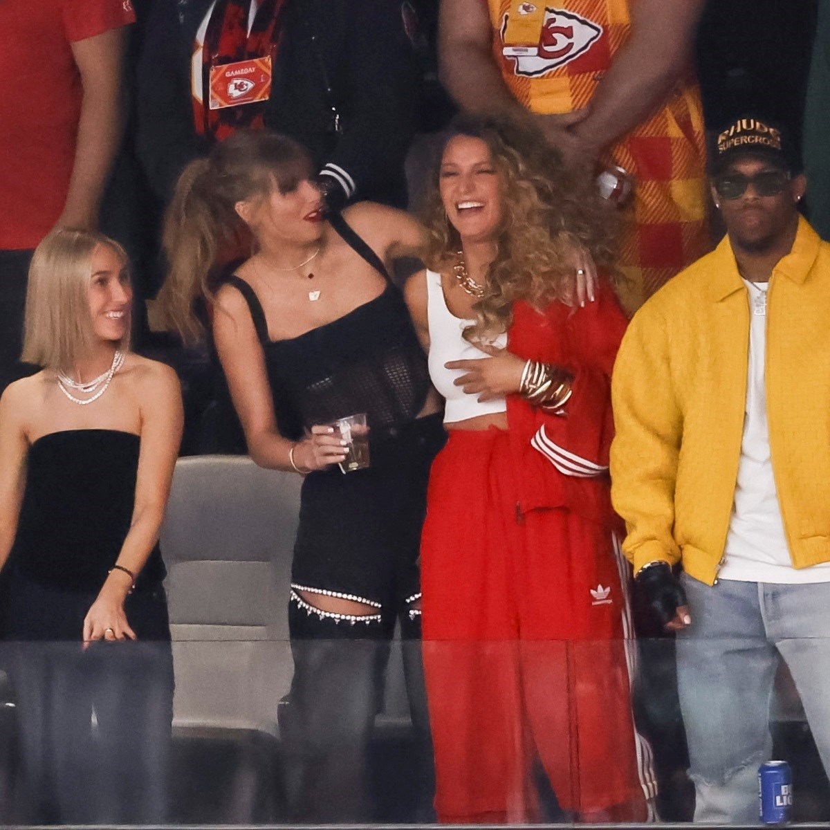 Izvor: Tayor Swift žali što je ikad upoznala Blake Lively