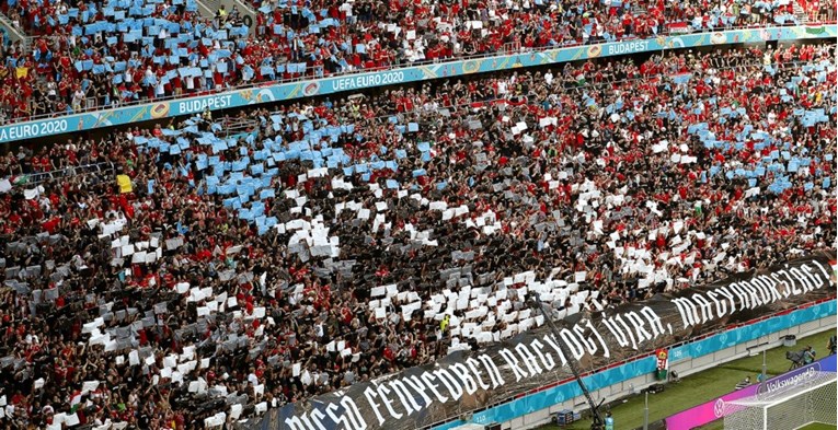 Scene zbog kojih se ježimo: Pogledajte kako 60 tisuća Mađara pjeva himnu na stadionu