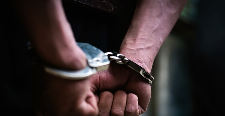 U Srbiji uhićen instruktor jahanja (68), osumnjičen za silovanje djevojčica