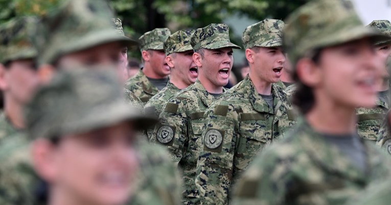 FOTO U Požegi prisegnuo 46. naraštaj ročnika na dragovoljnom vojnom osposobljavanju