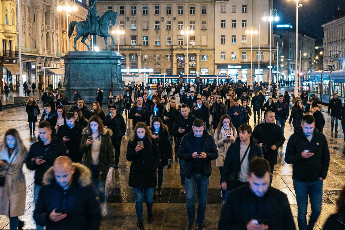 Svi živi koriste mobitele. AI bi ih mogao zauvijek promijeniti